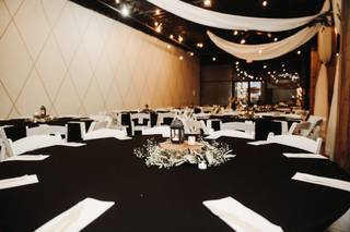 Vintage Ballroom - 27