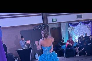 Celebrations Entertainment - Wedding DJ's, Photo Booths & Décor Lighting - 8