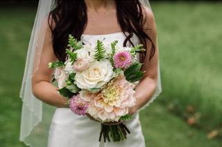Botaniq Blooms - 29