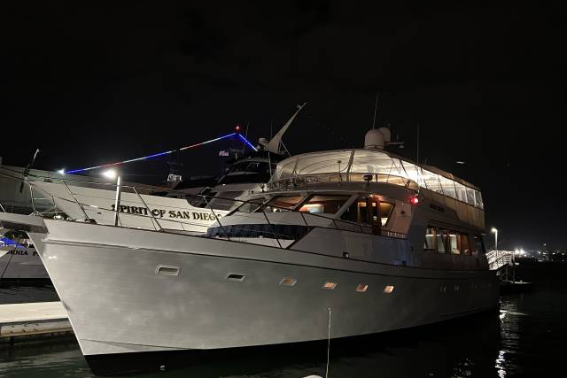 Flagship Cruises & Events 3