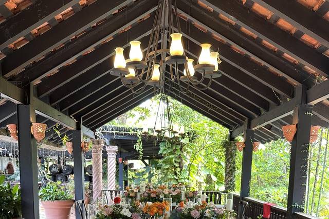 Moi Chic Wedding and Event Planner 3