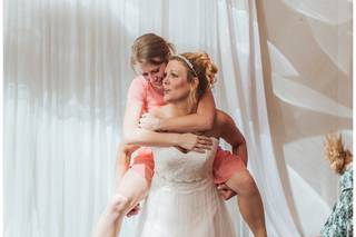 Miss B Photography and Photobooths - 5