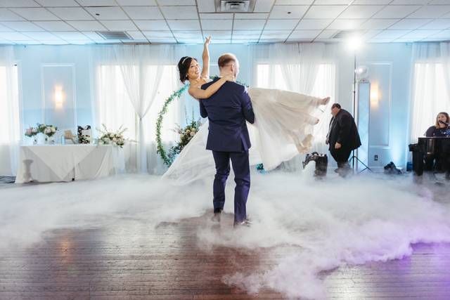 Encore Entertainment: DJ Entertainment, Photography, Videography and Photobooths! 3