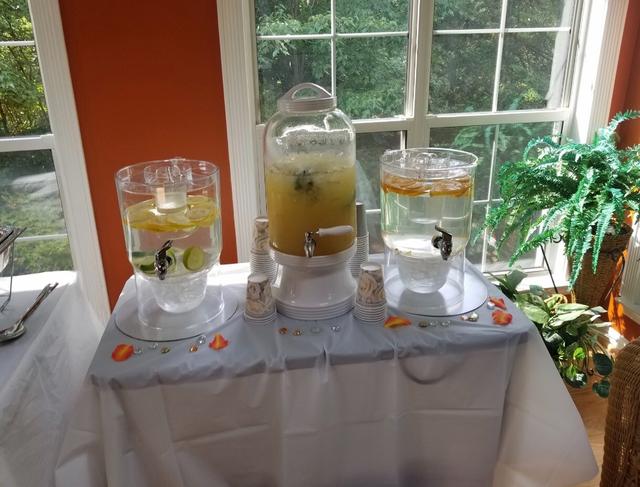 Just Like Mom's Catering - 4
