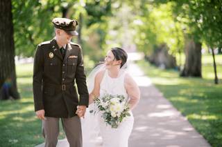 Ali & Garrett Wedding Photographers - 48