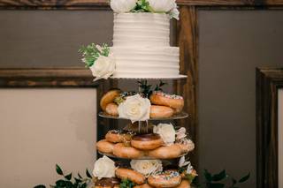 Bella's Custom Cakes - 7