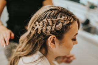 The Braid Lounge - 60