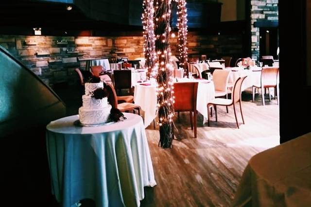 Hyeholde Restaurant 4