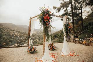Lori's Flowers - Weddings & Events - 83