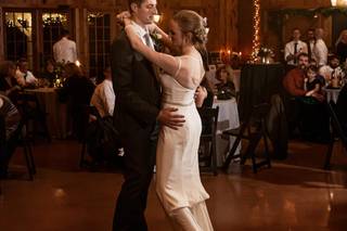 Inn at Manchester Celebration Barn - 31