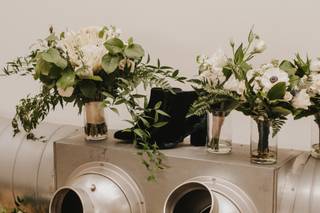 Urban Garden Floral & Event Design - 7