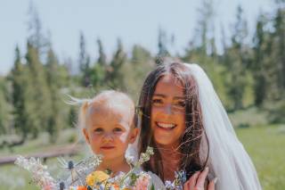 Petal and Bean Floral and Event Planning - 8
