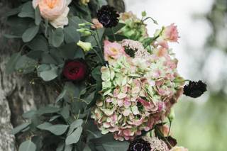 The Flower Girl - 34