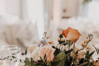 Marco Island Florist  Home & Gifts - 10
