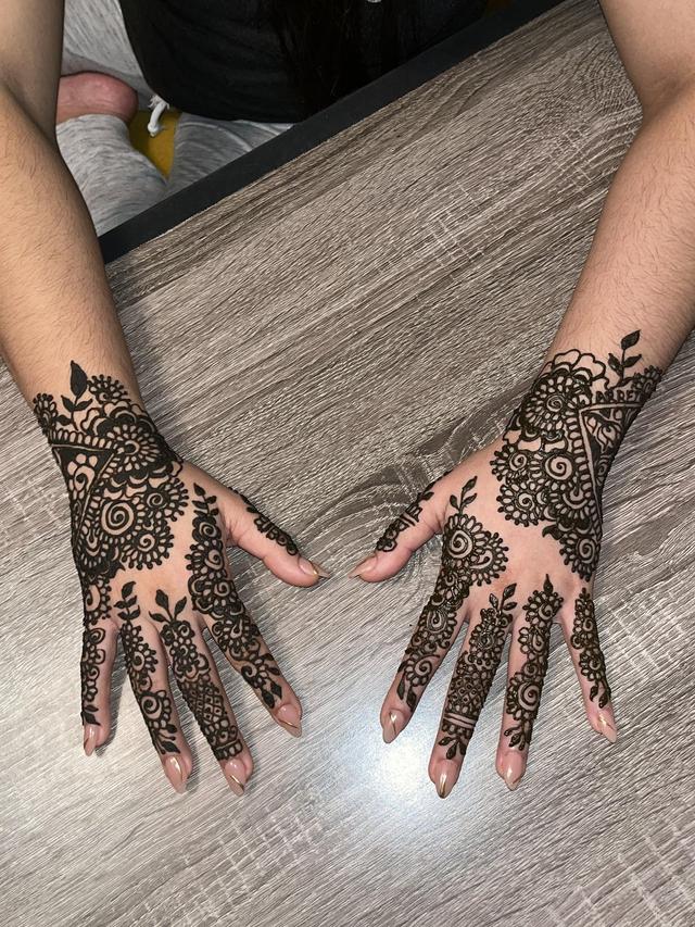 Henna by Heera - 1