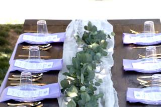 Amy's Shabby Chic Event Rentals - 13