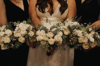 Love Blooms Wedding and Event Design - 100