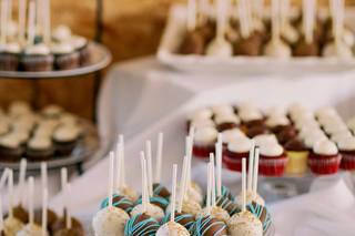 Paisley Cakes - 29