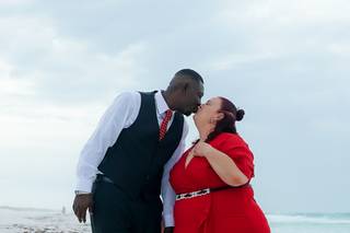 Simple Beach Wedding - 15