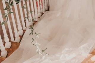 Adornment Photo - 19