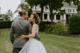 J & B Bridals and Tuxedos - 38