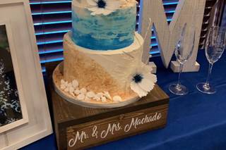 PKs Custom Cakes - 14
