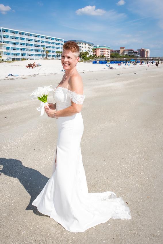 SuZann Designs Custom Gowns, Veils & Alterations - 1