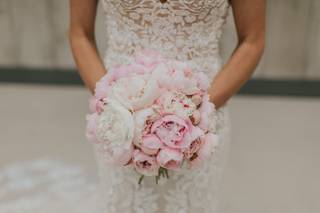 Cue The Champagne Event Planning and Design - 41