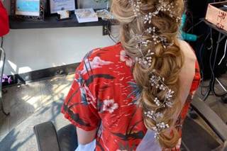 Jeanne's Hair & Makeup Studio - 77
