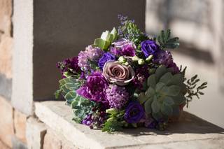 Amore Fiori Flowers and Gifts - 43