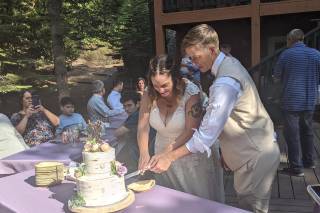 Sweet Moments Dessert Company - 33
