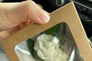 Lulu’s Lei + Bouquets - 26