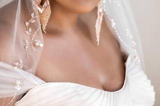 Mariolka's Bridal Boutique - 11