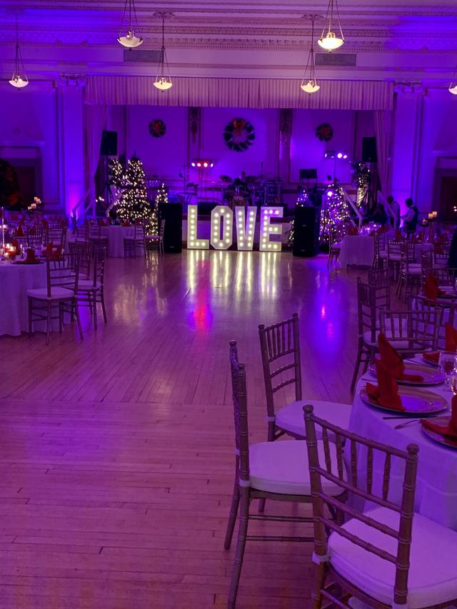 Erie Uplighting - 2