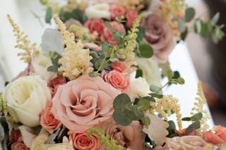 Love Blooms Wedding and Event Design - 124