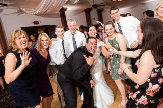 The Dancing DJ - Gil Keough - 17
