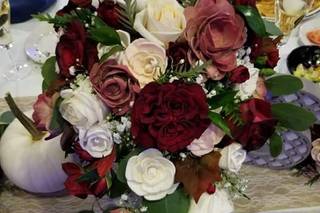 Elaine's Flowers - 5