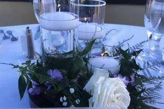 Southern Style Floral Design - 31