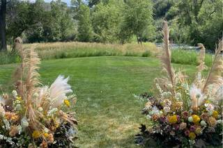 Urban Chateau Floral - 10