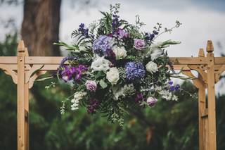The Enchanted Florist - 23