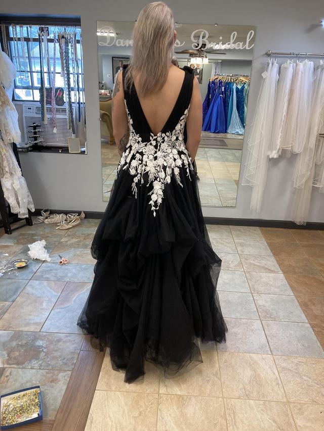 Danielle's Bridal Boutique - 4