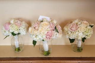 Luxury Floral Designs by Karla's Kreations - 49