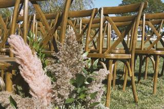 Little Miss Lovely Floral Design & Event Decorating - 29