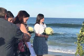 Coastal Blooms Florist - 20