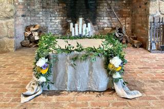 Laura's Flower Boutique - 56