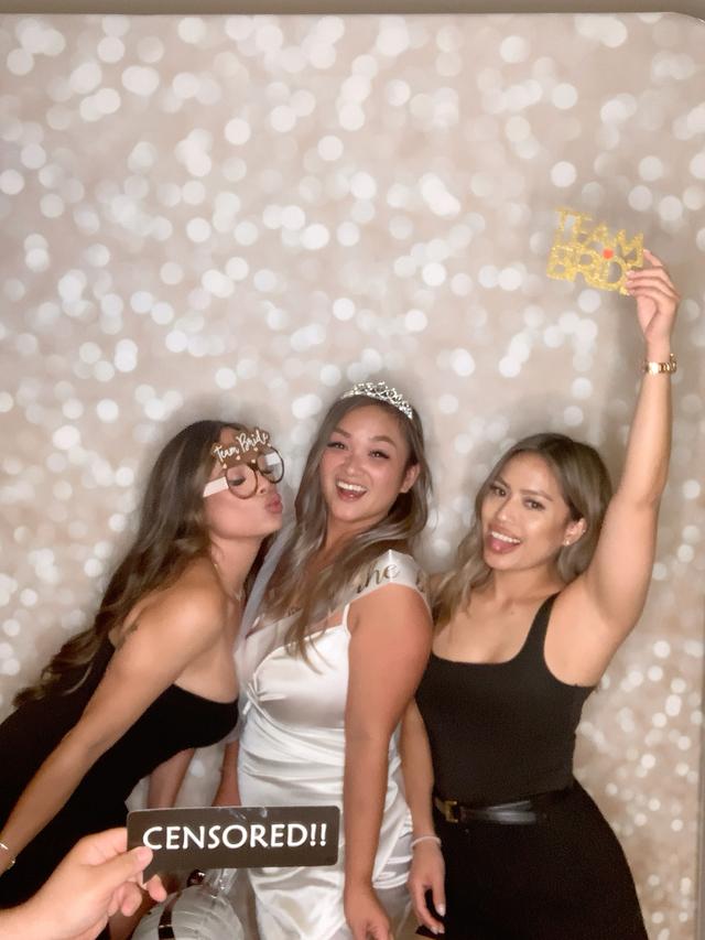 Elite Photobooth services - 3