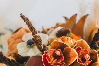 Luxury Floral Designs by Karla's Kreations - 31