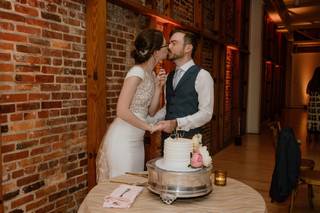 SugarBakers Cakes - 25