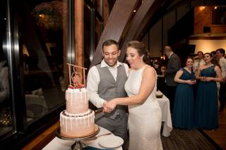 NoRA Cupcake Company - 11