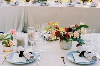 Precious and Blooming Floral Design - 8
